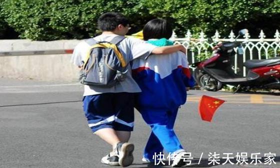 分手|发现女儿早恋,爸爸没有阻止,只对女儿说了6个字,次日女儿分手