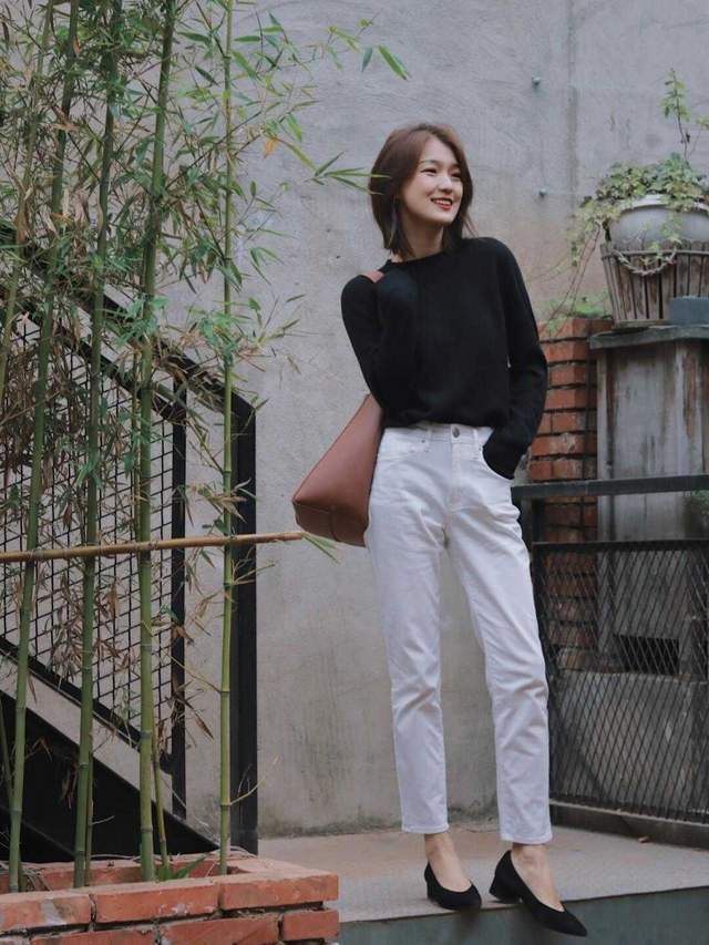 穿搭|秋天想穿出高级感,这几种搭配颜色方法得学会,能让你又飒又美