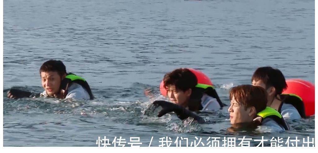 跑男導演新綜藝首播引爆全網,熱搜上榜140個,登頂綜藝小時榜第一