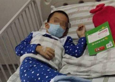 丈夫|母子二人先后查出胃癌，丈夫痛哭，很多人早餐爱吃