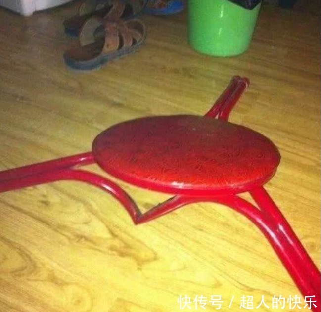 |笑话:难怪我多年数学不好,都是这个特征拖我后腿