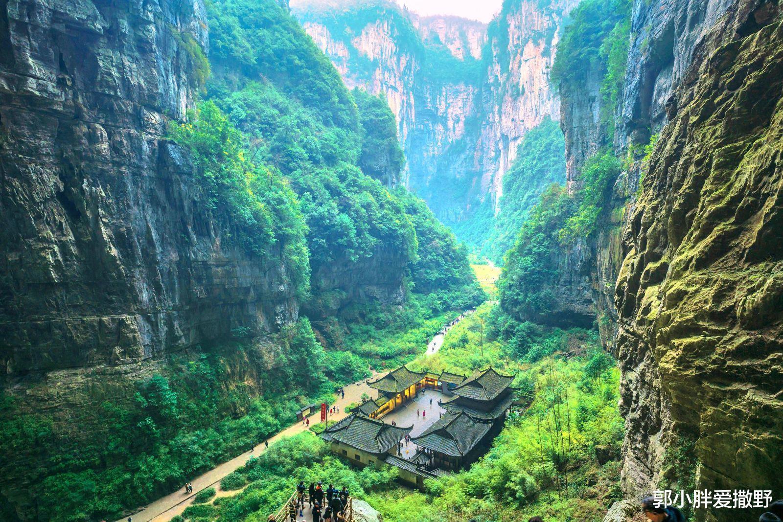 物价低廉的旅游城市，景点大多免费，难怪游客数量居全国第一！