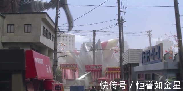 群众|泽塔奥特曼除了不怕死的群众，还有不怕死的导演