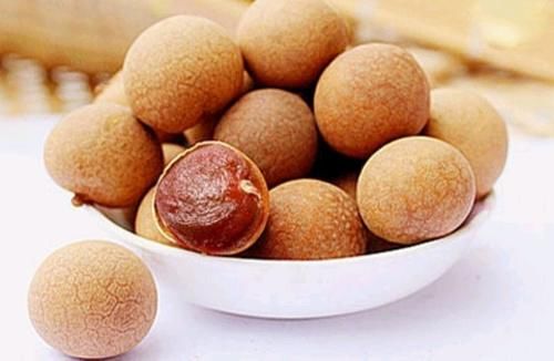 生理期|夏天,女人在生理期能吃西瓜吗?想要月经期更舒适,3种水果可多吃