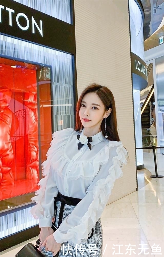 个性|时尚比拼:通勤百搭好身材VS个性漂亮好肤色,你喜欢谁?