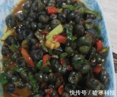 穷亲戚请吃饭,大家都不愿意去,饭菜上桌后集体打脸了……