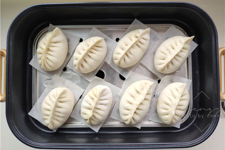 原来茄子馅包子如此好吃!鲜嫩多汁,好吃不油腻,给肉包子都不换