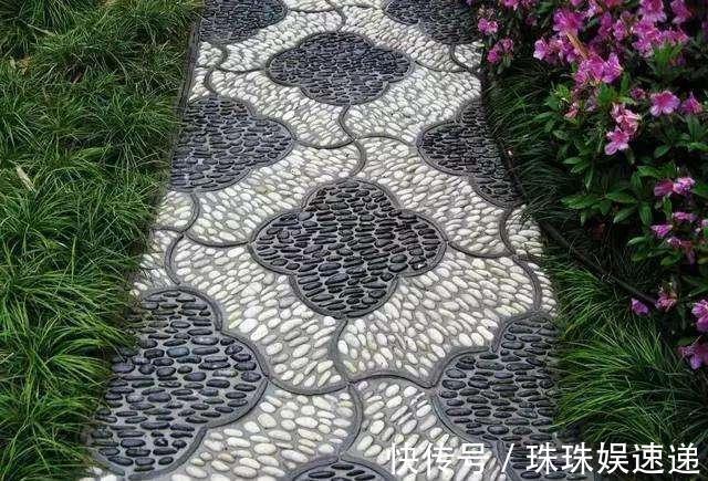 石板|我要是有个院子我也这样装！鹅卵石铺院子，没想到竟能这么美！