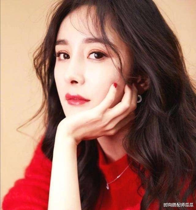 唐嫣|你适合披头发还是扎头发,主要看这3个部位,发际线很关键