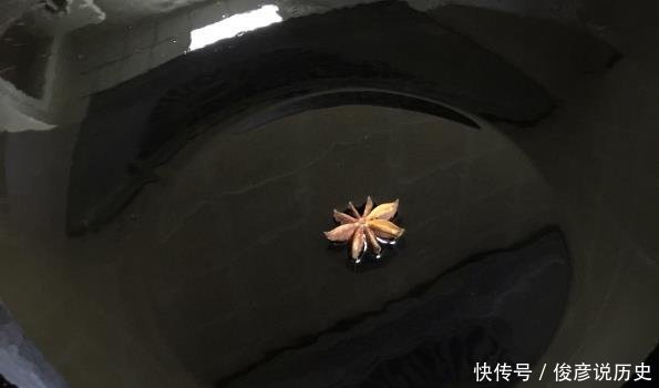 味道|吮指油焖大虾做法来袭,这也太简单了,味道好吃,营养丰富