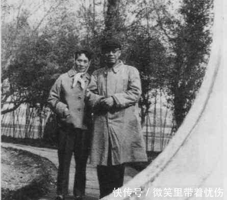 三秒钟|溥仪婚后不会生炉子，他只用三秒钟便让炉子着火，让溥仪深深汗然！