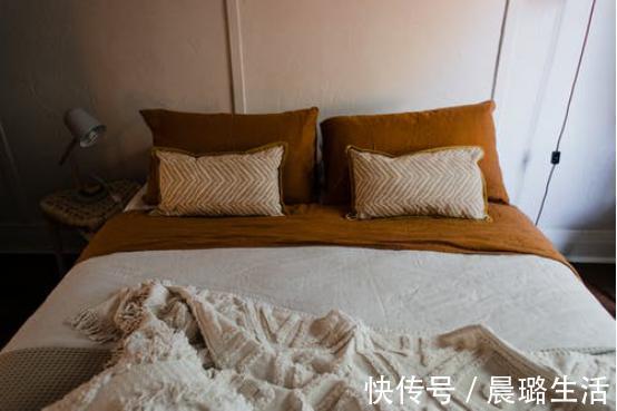 晒被子后的“香味”,是螨虫尸体的味道这样清洁比晒还管用