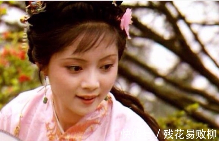 薛姨妈&薛宝钗的晚年并不孤独?有相伴到老之人,还有两个儿子为其养老