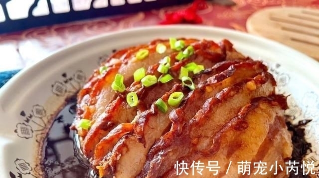 年夜饭|年夜饭菜单出炉,一家人10个热菜4个凉菜,个个是硬菜,喜庆吉祥