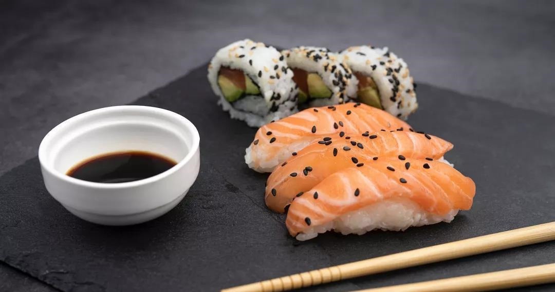 软质|警惕“冰箱杀手”,10种高风险食物,宝宝和孕妈尤其要小心