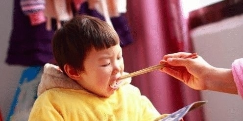 孙女|12岁女孩骨骺线闭合,身高停在1米5!医生:都怪奶奶“这碗汤”