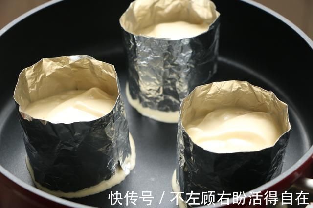 烤箱|鸡蛋面粉这样做太好吃了,不用烤箱平底锅就搞定,无油无水超解馋