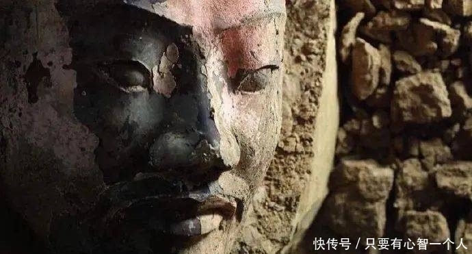 拍照|央视点赞!“给兵马俑拍照的人”,原来是他...