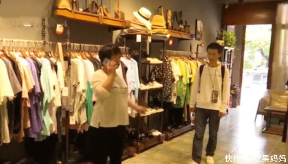 胎儿|女子怀孕5个月被辞退，老板：久站影响胎儿，如何协调工作与生活