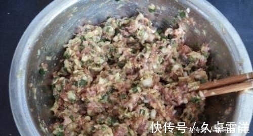 好吃|做饺子馅时,放这种“油”最香,饺子店传出来的秘方,不学就亏了