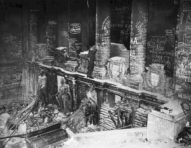 过目难忘|历史上那些让你过目难忘的图片：特工时期的普京、未化妆的梦露