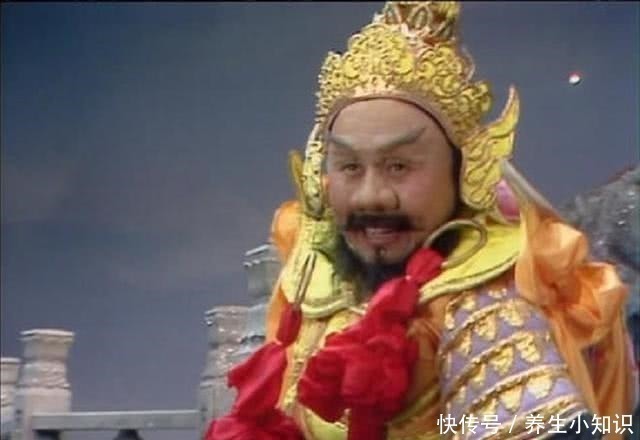 托塔天王#卷帘大将真的是卷帘子的吗地位远超天蓬元帅,堪比托塔天王