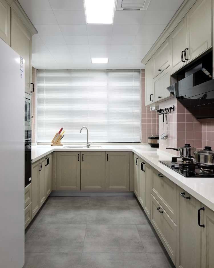 女主人|日本主妇果然会生活,家里墙壁都不放过,想法真是太独特了