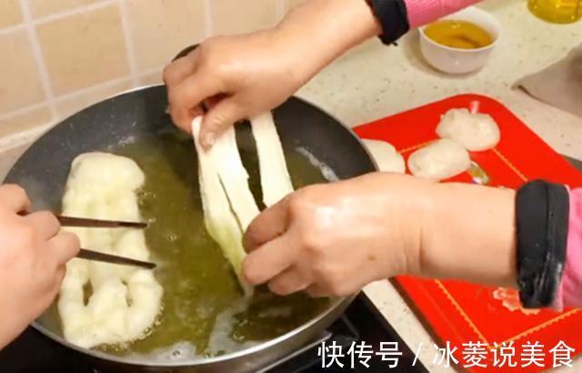 早餐别吃油条了,教你懒人新做法,个个空心鼓大泡,孩子特别爱吃