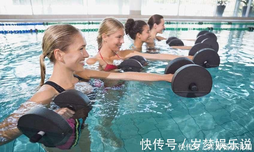 肌肉|若想速成胸肌,神器哑铃来帮助你,4个动作练起来