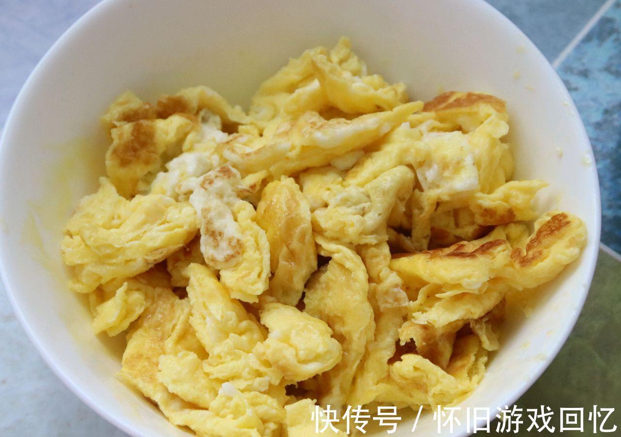清新爽口的家常菜:黄瓜炒鸡蛋,口感清香软嫩,大雪过后滋补养生
