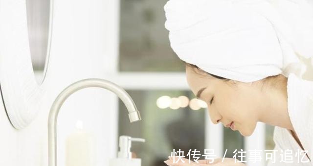 清洁 卸妆不对,护肤白费!教你几招选对卸妆产品,干净不闷痘!