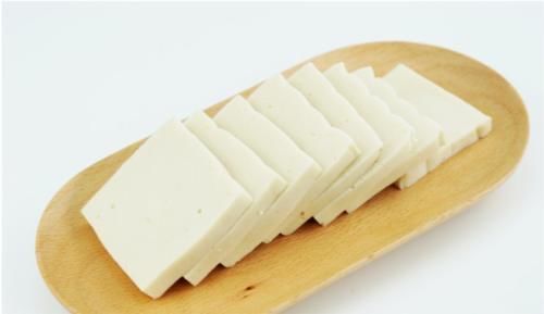 豆腐|豆腐是痛风的祸根,还是胃肠病的福音?看看营养专家怎么说