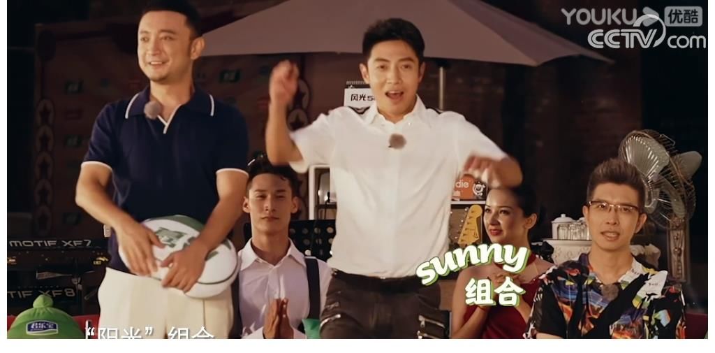 “國臉”剛強(qiáng)綜藝節(jié)目首秀鏡頭被剪光，小尼社交賬號(hào)早見端倪