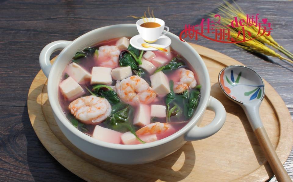 脾胃|三伏天喝汤最养人,多给家人煮这几道汤,清热去火,常喝对脾胃好