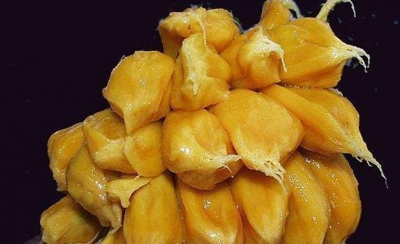 菠萝蜜|多给小孩吃此果,再贵也别省,让小孩远离近视,个子嗖嗖的长