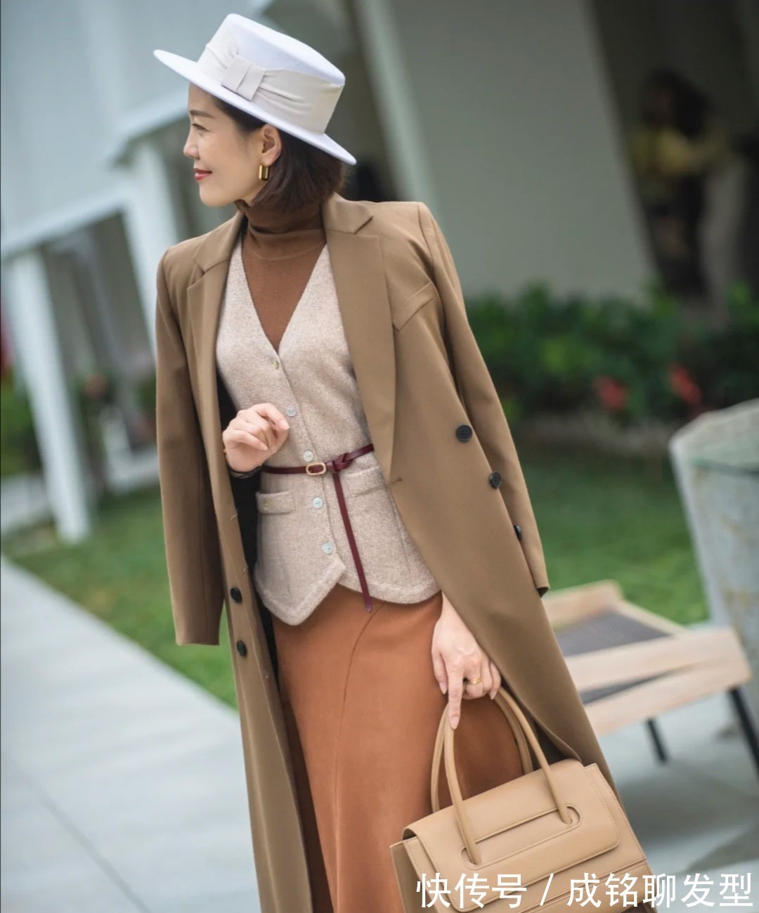 气质|40+的女人穿衣要体面,这些搭配高级又显贵,不掉档次又显气质