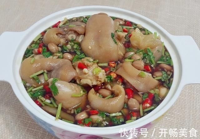 猪蹄有更好吃又快手的做法，别再傻傻的红烧猪蹄了，此做法倍好吃
