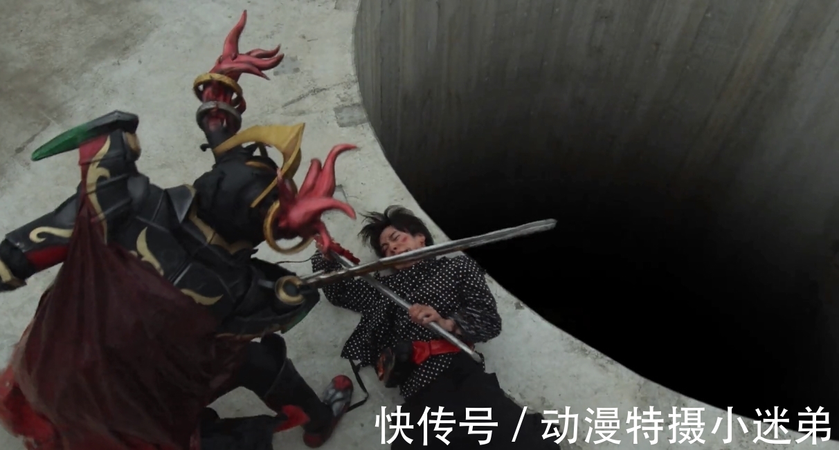 斯特利乌斯|门田掉落在悬崖中该怎么自救?需要远古飞龙奇幻书,可以参考圣刃