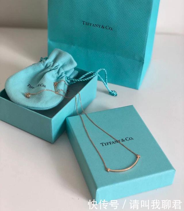 饰品|女生公认的大牌项链黑天鹅掉色严重,小蛮腰精致,蒂芙尼很抢手