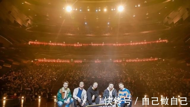 王建国|《脱口秀大会》第四季回归，探秘李诞、王建国背后的喜剧公司