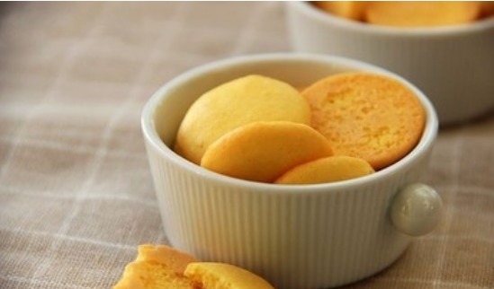 不放水，不用烤箱，只要个平底锅，做孩子爱吃的零食，好吃不上火