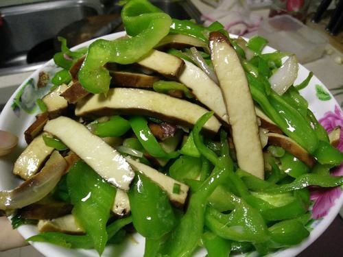 市场价6元一斤，人人吃得起，美味又下饭，蛋白质含量比猪肉还高