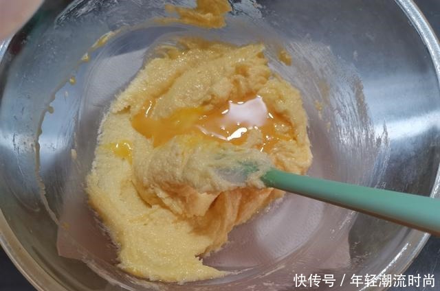 糕点|自制万能椰蓉馅,面包糕点百搭必备,椰香满满,香甜不腻