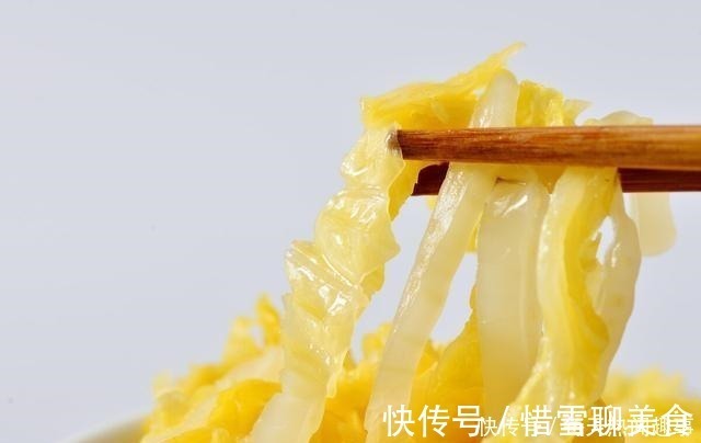 不管腌什么酸菜，牢记这3点，酸菜不烂不发霉，而且又酸又脆又香