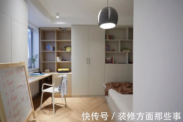 飘窗|还买什么书桌啊?手把手教你把飘窗改成工作学习区,简直太实用了!