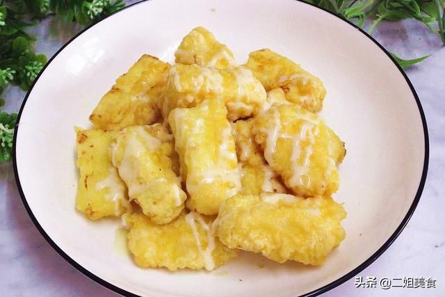 泡打粉|做脆皮炸鲜奶，可不是裹面包糠，教您正宗做法，外酥里嫩，真好吃