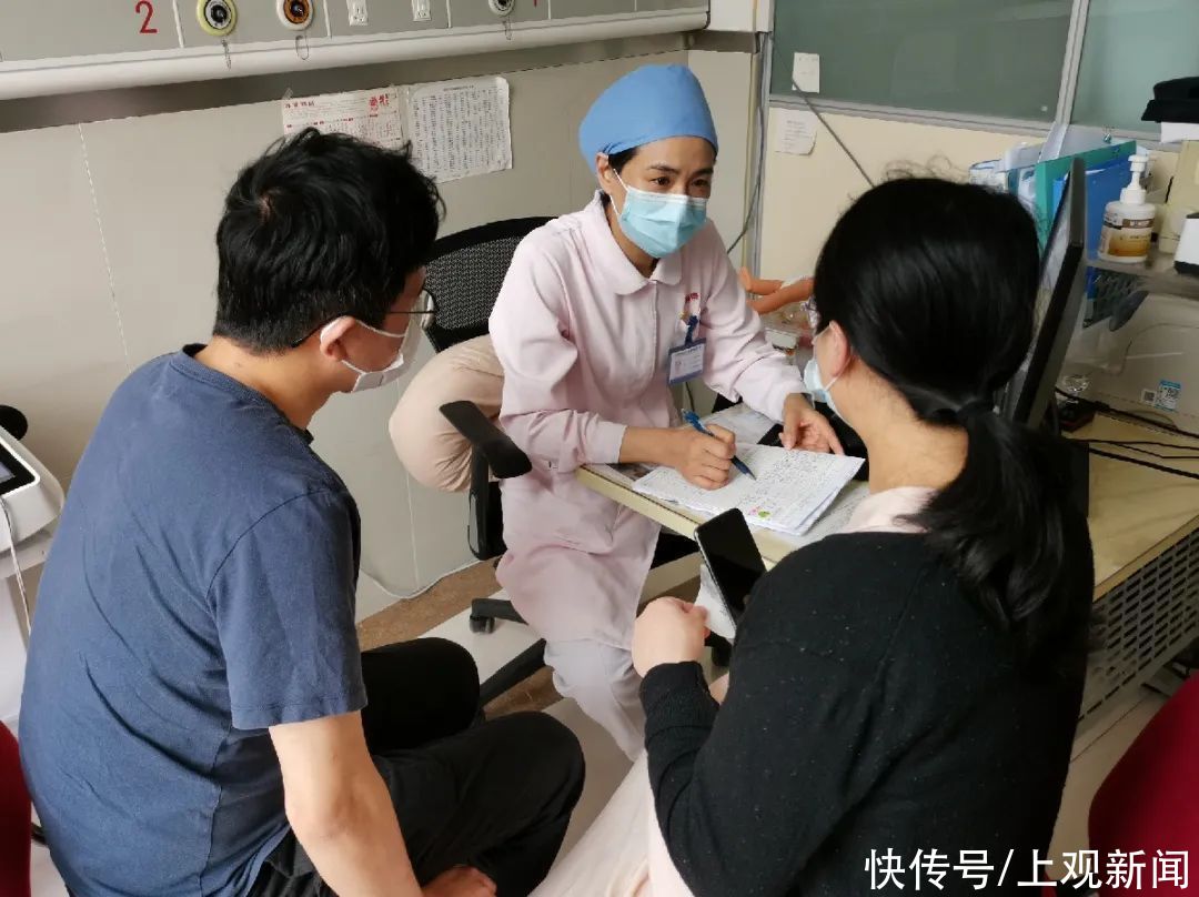 自然分娩|让准妈妈舒适迎接新生命、让准爸爸体验分娩过程,助产士门诊你了解吗?