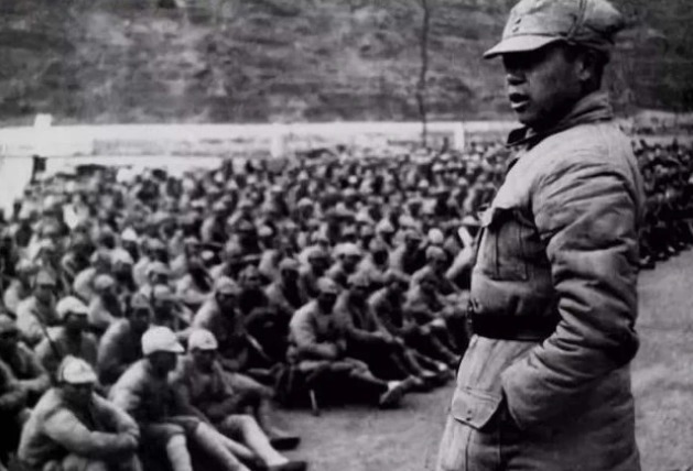 抗美援朝|绑腿一向是八路军的传统，为何抗美援朝时却不绑？都是鲜血换来的教训