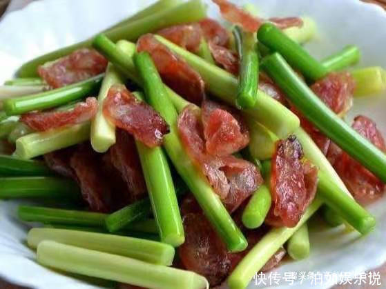 蒜苔炒腊肠|抽时间多给孩子吃以下食物,增进食欲促消化,预防感冒提高免疫力