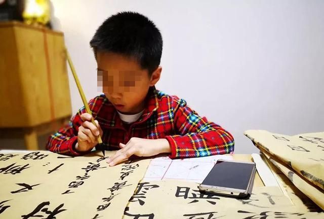 兴趣|工资全给兴趣班,孩子却没别人家的优秀?那是因为你的方法用错了